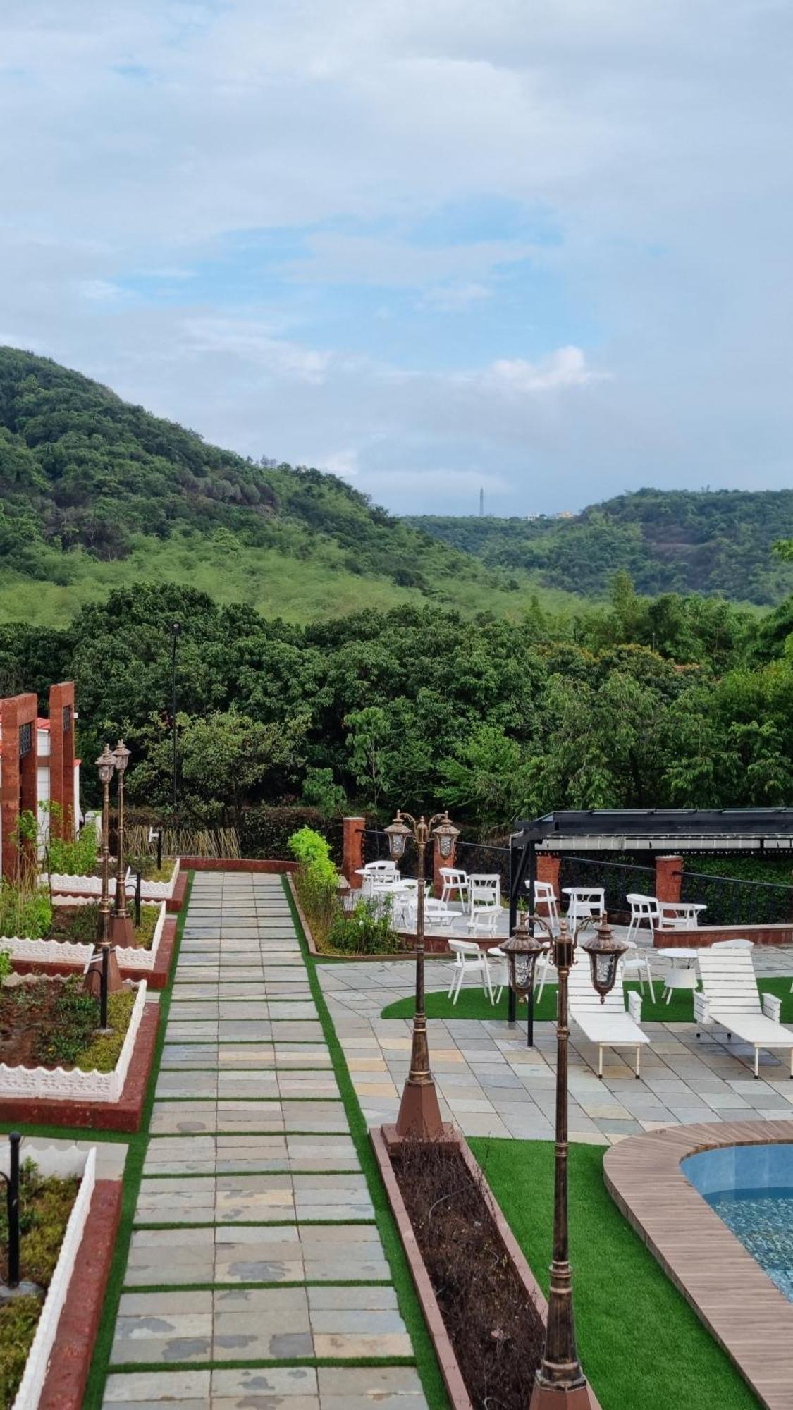 Nostravila Lonavala Exterior photo