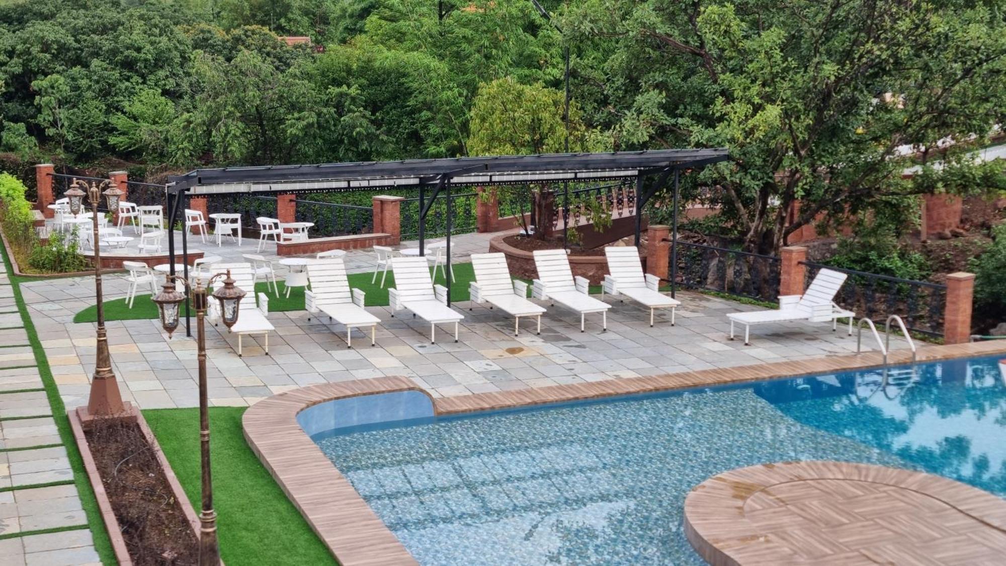 Nostravila Lonavala Exterior photo